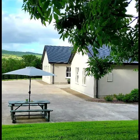 Ballyhoura Farm Escape Experience With Alpacas & Fairy Forest Homestay *